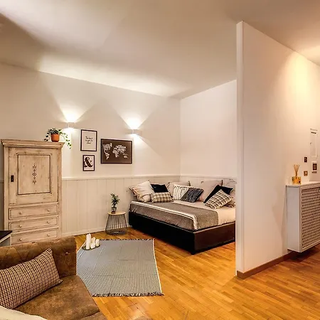 Ripetta Miracle Apartment