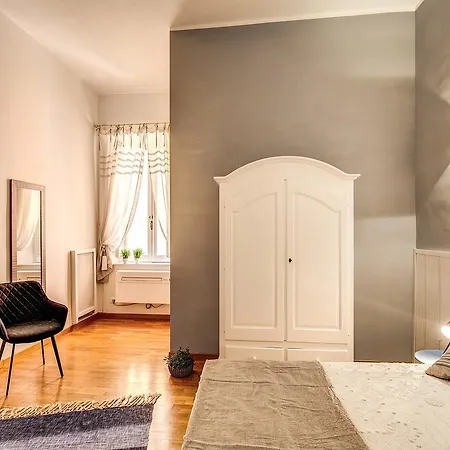 Ripetta Miracle Apartment *