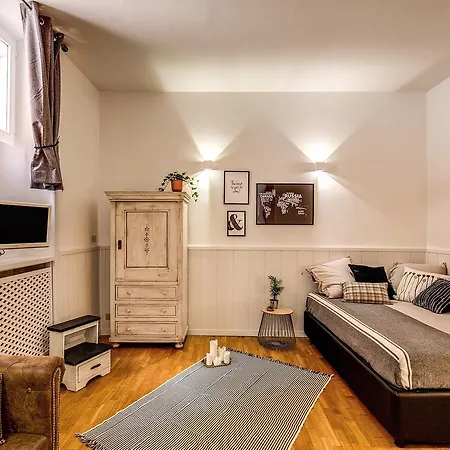 Ripetta Miracle Apartment *