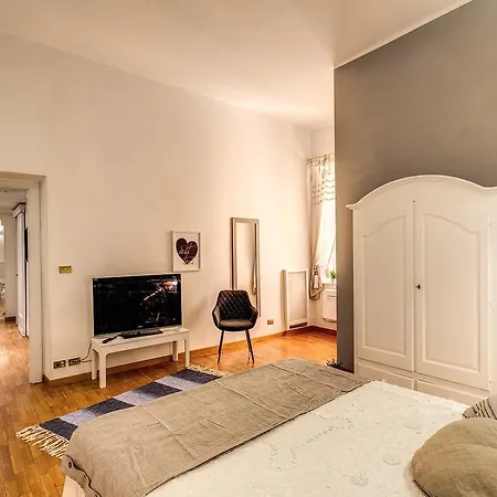 Apartment Ripetta Miracle *